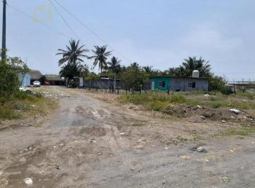 Terreno / Lote · 200m² · Terreno en Venta 200 m² Dentro del Poblado Mandinga y Matoza, Alvarado Veracruz
