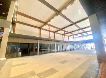 Local comercial · 208m² · Local en Renta en Veracruz, en Nueva Plaza Sol 400 Cajones de Estacionamiento