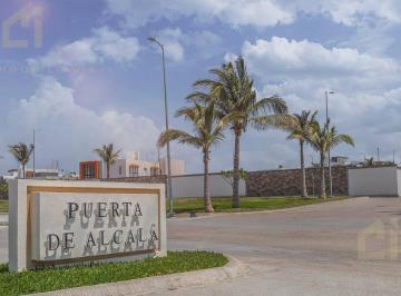 Terreno / Lote · 212m² · Terrenos en Venta en Lomas de La Rioja, Riviera Veracruzana — Desarrollo con Servicios y Amenidades