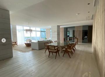 Departamento · 490m² · 4 Estacionamientos · Departamento en Venta en Torre Amura, Boca del Río, con Vista Al Mar