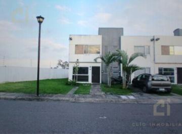 Casa · 72m² · 2 Recámaras · Casa en Venta en Hacienda Paraíso, Veracruz, con 2 Recámaras.