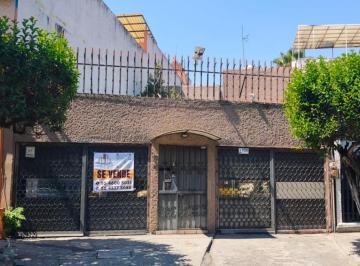Casa de 4 habitaciones, Coyoacán · Casa en Venta Paseos de Taxqueña " Coyoacán"
