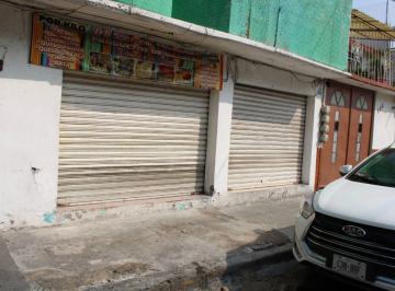 Local comercial , Nezahualcóyotl · Local Comercial en Renta Sobre Zona de Alto Flujo Vehicular y Peatonal en Nezahualcóyotl