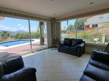 Casa · 568m² · 4 Recámaras · 5 Estacionamientos · Casa en Venta Ixtapan de La Sal Edomex