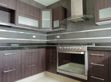 Casa · 184m² · 3 Recámaras · 2 Estacionamientos · Casa en Venta en Zakia Querétaro