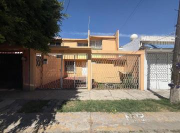 Casa de 3 habitaciones, Nezahualcóyotl · Se Vende Casa Col. Bosques de Aragón