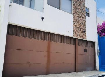 Departamento · 1m² · 1 Recámara · 1 Estacionamiento · Departamento en Renta
