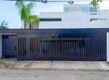 Casa de 4 habitaciones, Mérida · Casa en Renta Montebello Amueblada | Bbc |