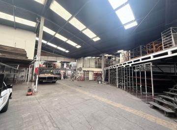 Bodega comercial , Xochimilco · Bodega Comercial de 750 m² en Renta Junto a Ferretería Casa Blanca