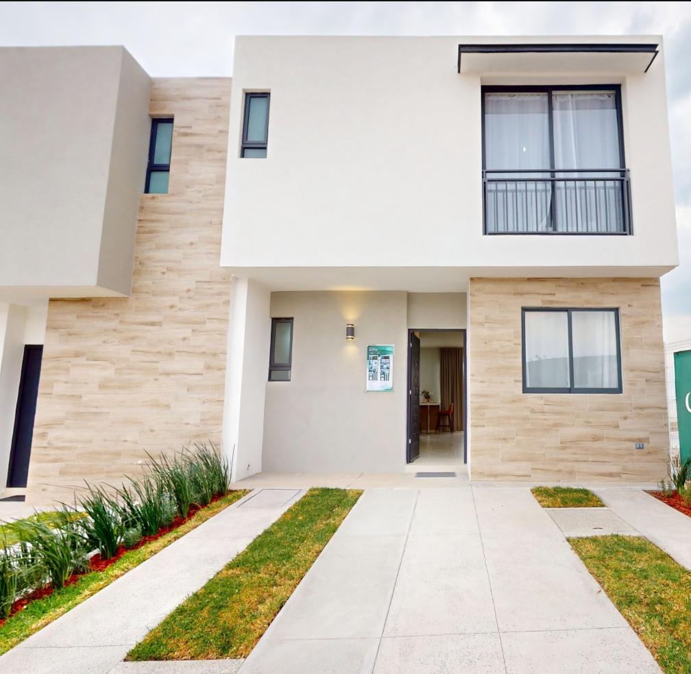 Elegant House for Sale in El Marqués