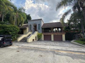 0ade86c5c0bcdf5d01f80ef0f2f466a57c17e35d52e0aeef3307f2ac35f28c57 · Casa en Venta en Club de Golf Santa Anita