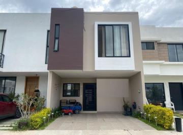 Casa de 3 habitaciones, Zapopan · Casa en Renta Dentro del Coto Cartagena, en La Moraleja, Zapopan