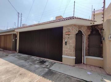 d046e693ecb7e20e34c640379aec054d1a8a032c78fe950b05f635bcbb9985da · Casa en Renta Para Oficinas en Residencial Guadalupe Zapopan