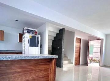 Casa · 163m² · 4 Recámaras · 1 Estacionamiento · Venta de Casas en Lomas Trujillo, Emiliano Zapata