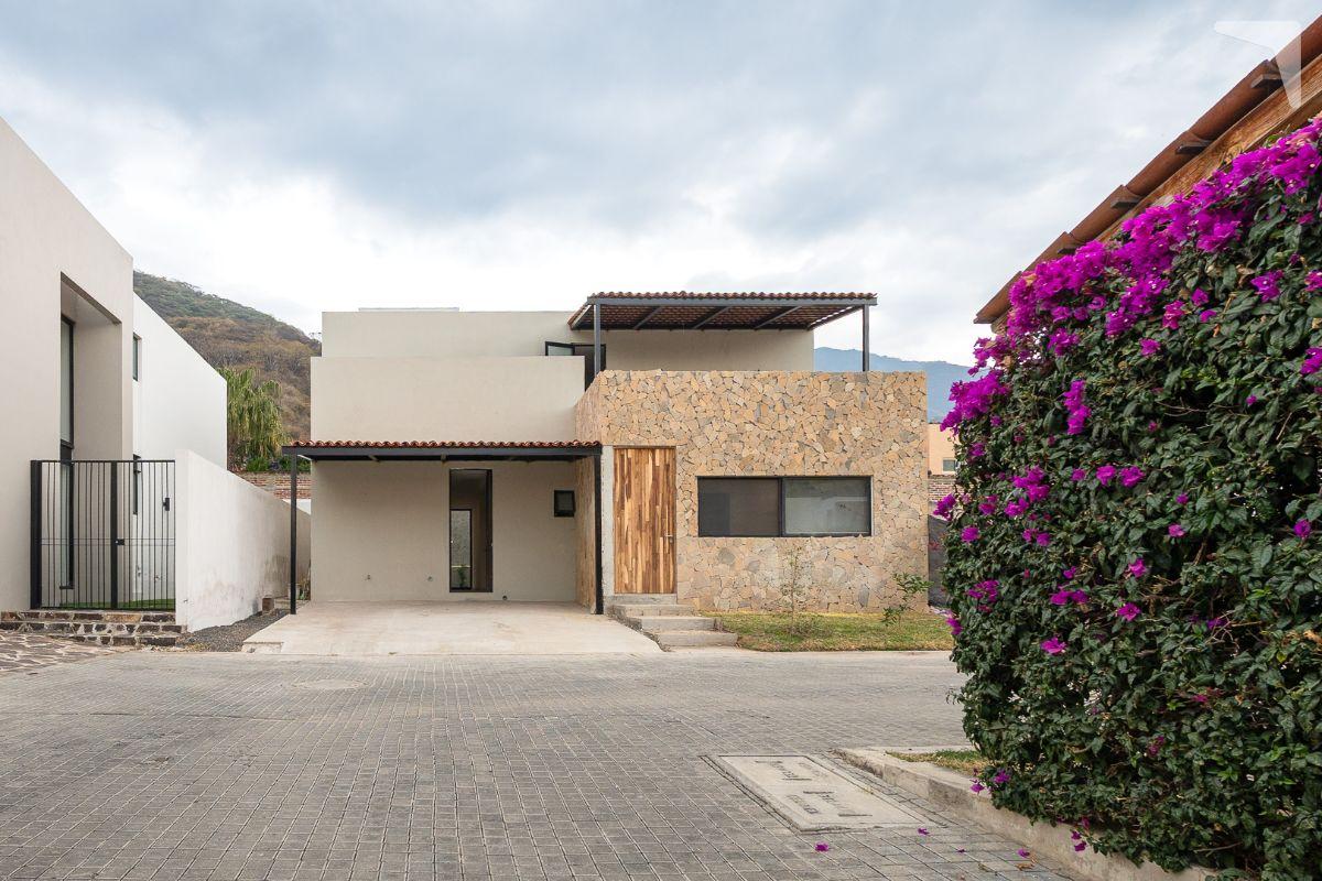 House for Sale in Ajijic.