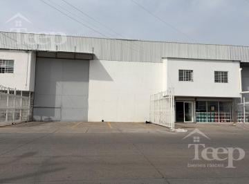 Bodega comercial · 608m² · 5 Estacionamientos · Bodega - Tablas de La Virgen