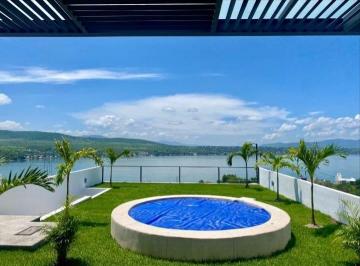 Casa · 185m² · 3 Recámaras · 3 Estacionamientos · Casa Nueva en Fraccionamiento en Tequesquitengo, Morelos.