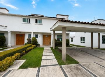 Casa · 186m² · 3 Recámaras · 2 Estacionamientos · Casa en Venta en Metepec, Palma Real