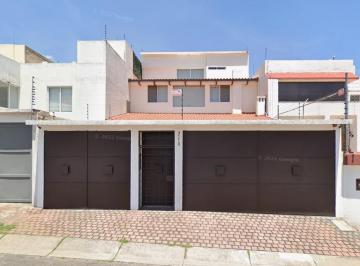 Casa de 4 habitaciones, Alvaro Obregón · Venta de Casa en Calzada de Las Águilas Cdmx