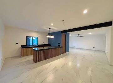 1 · Casa en de Una Planta con 3 Habitaciones en Colonia Juan B Sosa Merida Yucatan