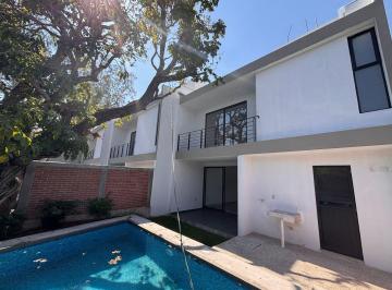 Casa · 150m² · 4 Recámaras · 2 Estacionamientos · Casa Nueva en Condominio en Jiutepec, Morelos