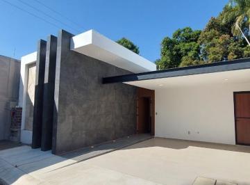 Casa · 656m² · 3 Recámaras · 2 Estacionamientos · Venta de Casa de 1 Nivel Nueva en Condominio en Yautepec, Morelos