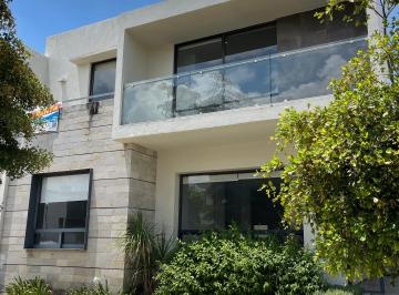 Casa de 3 habitaciones, Tlajomulco de Zúñiga · Casa en Renta Bosques de Santa Anita