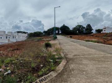 Terreno / Lote · 200m² · Terreno en Fraccionamiento La Vista Residencial