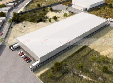Nave industrial · 4200m² · Nave Industrial en Renta en Gloria Mendiola
