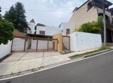 Casa de 3 habitaciones, Querétaro · Casa Brickstone en Venta en Loma Dorada