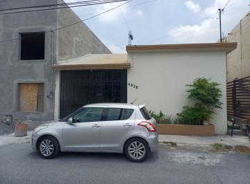 Casa de 3 habitaciones, Monterrey · Venta Casa de 1 Planta Col. Cedros.
