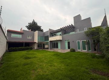 Casa de 4 habitaciones, Metepec · Casa Independiente en Renta en Metepec