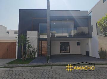 Casa de 4 habitaciones, San Andrés Cholula · Venta de Casa en Lomas de Angelopolis