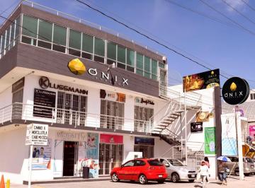 Local comercial de 1 habitación, San Pedro Cholula · Rento Local Comercial en Plaza Comercial