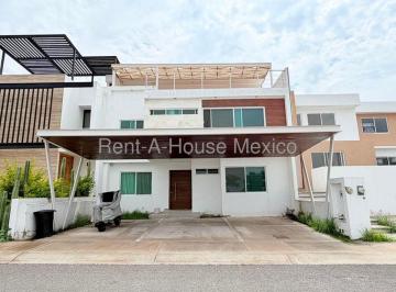 Casa de 4 habitaciones, Querétaro · Lomas de Juriquilla Casa en Venta con Roof y Vista Panorámica | Juriquilla Rah93