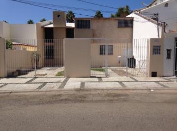 Casa de 4 habitaciones, Tijuana · Casa Grande, Cómoda y Bonita en Playas de Tijuana