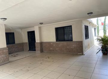 Casa · 459m² · 5 Recámaras · 4 Estacionamientos · Casa en Venta Anahuac, San Nicolas de Los Garza Nuevo Leon