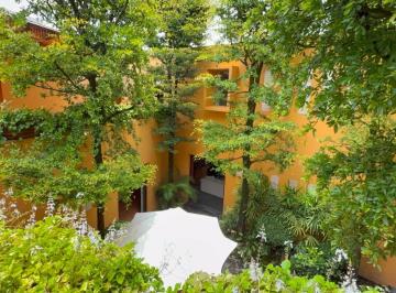 Casa de 4 habitaciones, Zapopan · Casa de Autor Inspiración Hacienda Coto Arcángeles No. 22 Fraccionamiento Valle Real Zapopan, Jal.