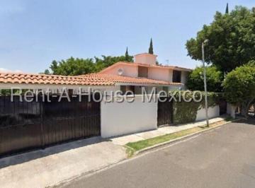 Casa de 5 habitaciones, Querétaro · Casa en Renta en Loma Dorada Querétaro