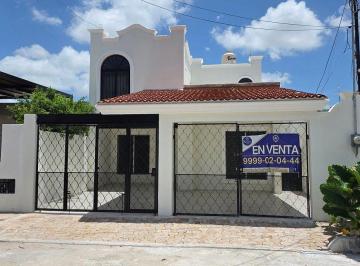 Casa de 2 habitaciones, Mérida · Casa Remodelada Dentro de La Ciudad, Colonia Las Águilas de Chuburná. Vive Cerca de Todo