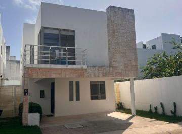 Casa de 3 habitaciones, Solidaridad · Se Renta Casa Amueblada de 3 Recámaras en Residencial Bali