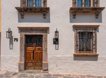 e1befb5aadfde67cfea2911299125c0903faae6c77e2a182ede655399ca81d16 · Casa Colonial | Venta | Renovada Al 100% | San Miguel de Allende | Guanajuato