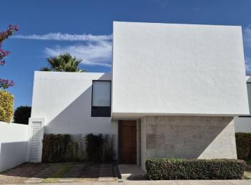 7f2b8ee60b12dace2088eb0ee88f3474ce1dcd48cd7bda14ef18ef5459c207f6 · Renta Casa Juriquilla El Destino