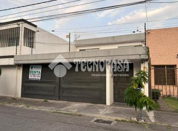Foto · Casa - Renta