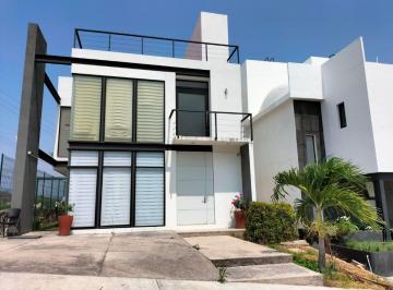Casa de 3 habitaciones, Tuxtla Gutiérrez · Casa en Venta en Club Residencial La Vista en Tuxtla Gutiérrez, Chiapas.
