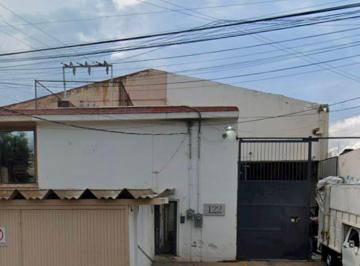 Bodega comercial , Zapopan · Ciudad Granja, Calzada Central, 2,000 m