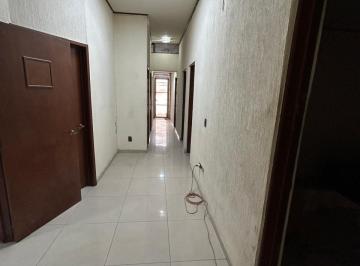 Local comercial de 6 habitaciones, Guadalajara · Presencia Corporativa: Inmueble Comercial de 230 m en Renta, Zona Minerva.