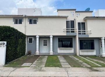 e4f0d2f6025a6a299937e11f3b3c513325130255a6d7e935a95a3168debee8cf · Renta de Casa en Palmas II, Queretaro