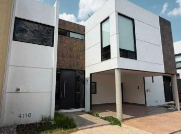 Casa de 3 habitaciones, Victoria · Casa en Venta - Residencial Los Sauces