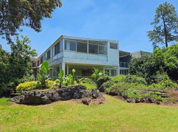 3b2f6d872e6e8790d4cd722f017ea89b1b0d77ff6e960f1f140c3e8762f87117 · Casa en Venta en Jardines del Pedregal